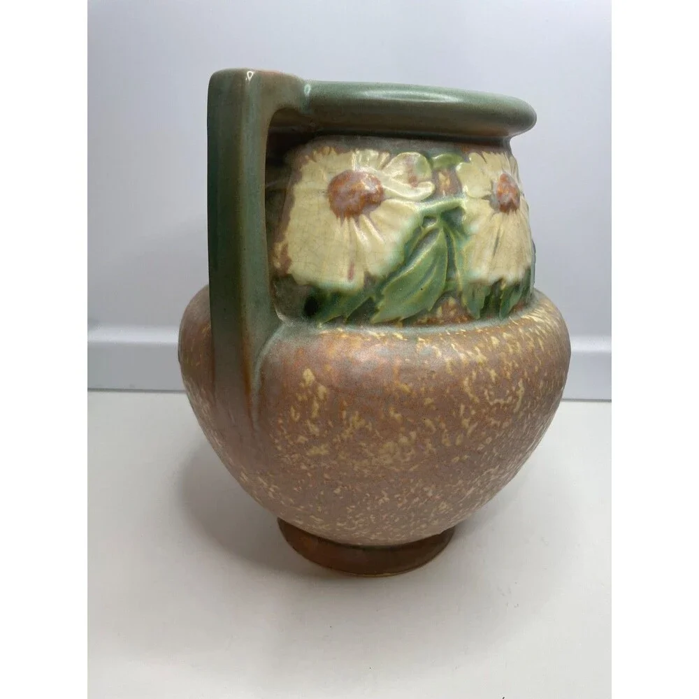 Roseville Art Pottery DAHLROSE Arts & Crafts Handled Vase Variegated Tan 367-8